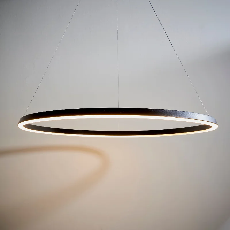 Chandeliers with Clear Crystal for a Sparkling EffectChandeliers with Clear Crystal for a Sparkling EffectEndon Staten LED Pendant Matt Black