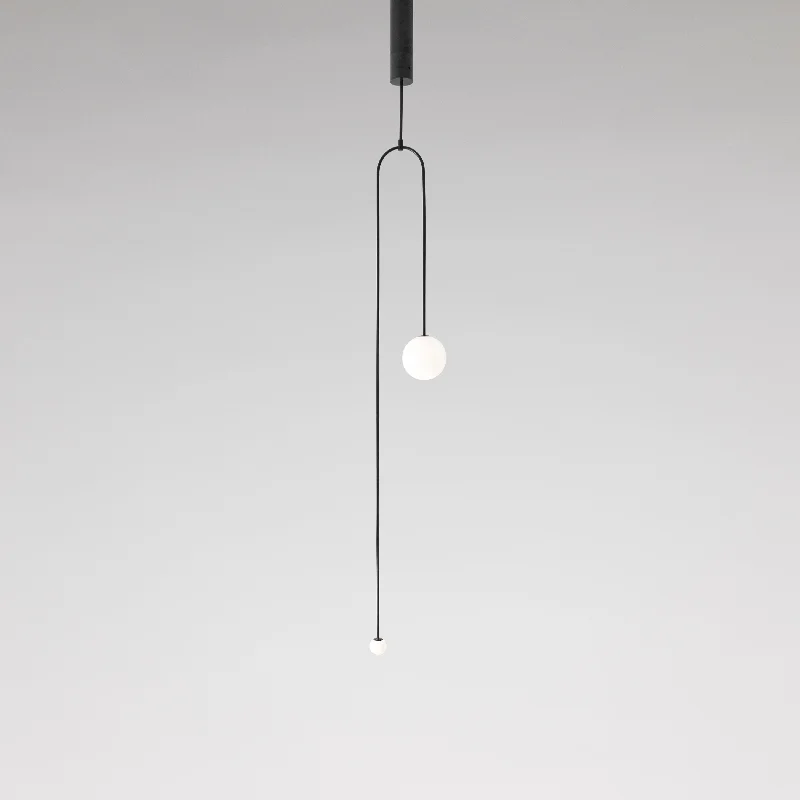 Chandeliers with Metal Frames in Copper FinishChandeliers with Metal Frames in Copper FinishMichael Anastassiades Mobile Chandelier 7 Chandeliers with Metal Frames in Copper FinishChandeliers with Metal Frames in Copper FinishMichael Anastassiades Mobile Chandelier 7