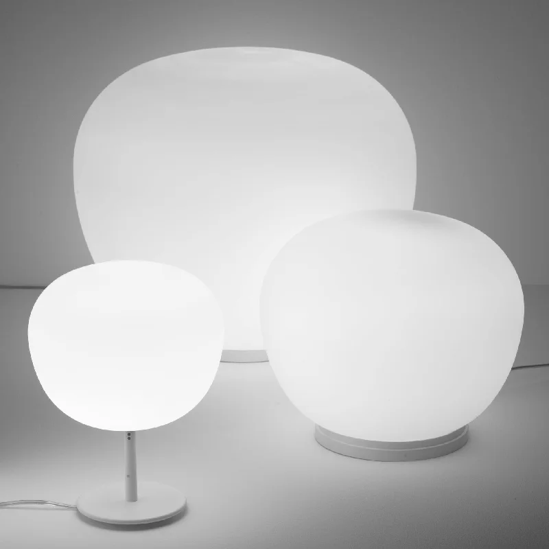 modern minimalist table lamps for contemporary living roomsmodern minimalist table lamps for contemporary living roomsFabbian Lumi Mochi Table Lamp
